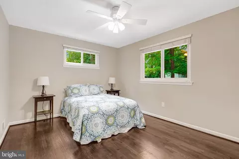 5518 Ventnor Ln, Springfield, VA 22151 photo 13