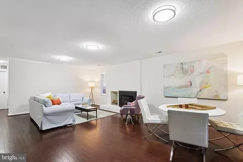 Living - 11221 S Shore Rd, Reston, VA 20190 photo 6 of 7