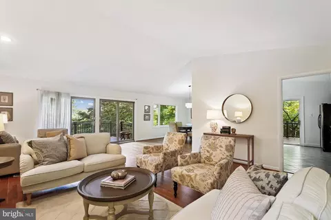 Living - 11221 S Shore Rd, Reston, VA 20190 photo 2 of 7