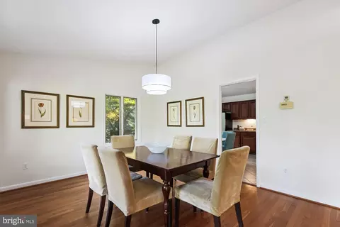 Dining - 11221 S Shore Rd, Reston, VA 20190 photo 5 of 6
