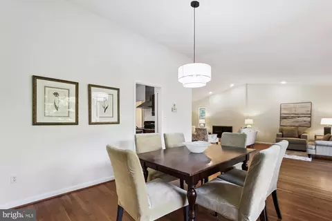 Dining - 11221 S Shore Rd, Reston, VA 20190 photo 3 of 6