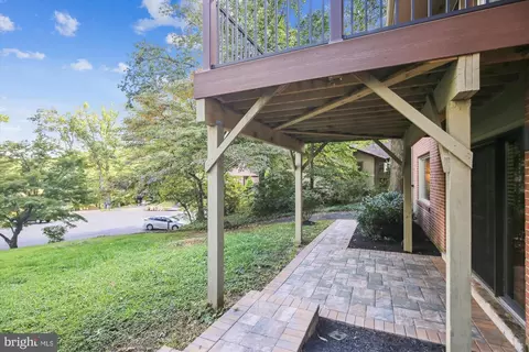 Exterior - 11221 S Shore Rd, Reston, VA 20190 photo 11 of 15