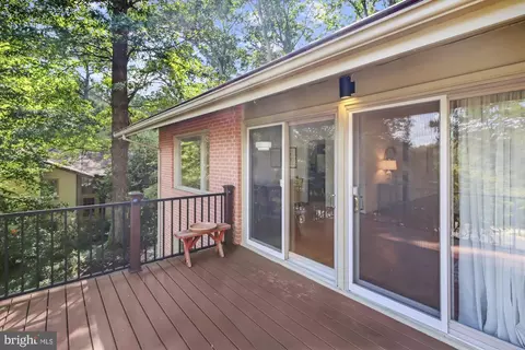 Exterior - 11221 S Shore Rd, Reston, VA 20190 photo 7 of 15