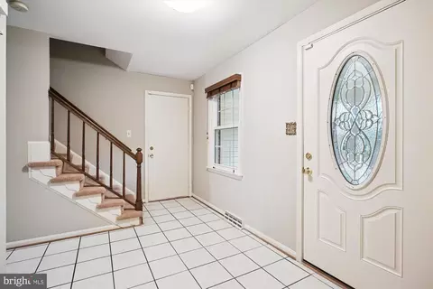 Entry Way - 8809 Shadowlake Way, Springfield, VA 22153 photo 1 of 6