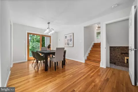 Dining - 6204 Erman Ct, Burke, VA 22015 photo 1 of 3