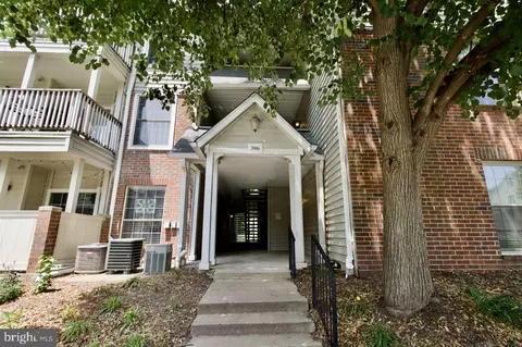 3916 Penderview Dr #435, Fairfax, VA 22033