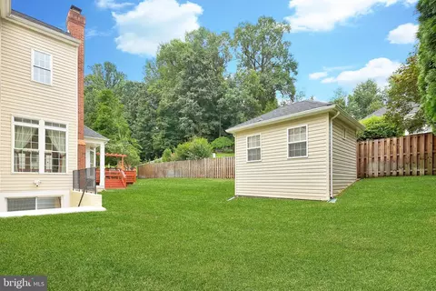 Exterior - 6405 Bridge Creek Ct, Springfield, VA 22152 photo 12 of 14