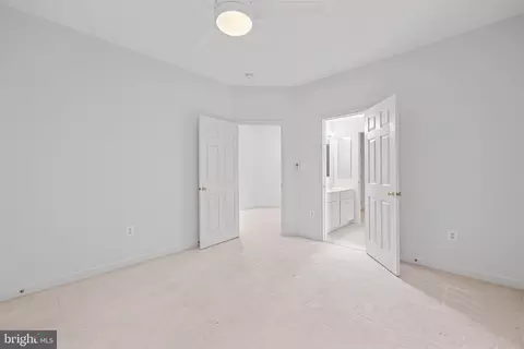 Bedroom - 6405 Bridge Creek Ct, Springfield, VA 22152 photo 7 of 11