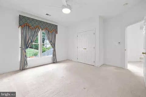 Bedroom - 6405 Bridge Creek Ct, Springfield, VA 22152 photo 9 of 11
