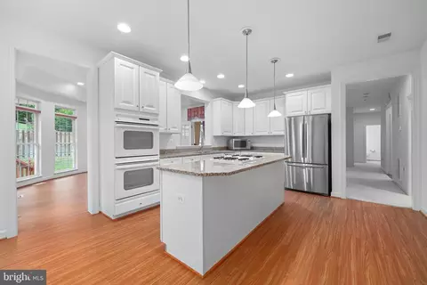 Kitchen - 6405 Bridge Creek Ct, Springfield, VA 22152 photo 2 of 3