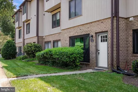 1722 Westwind Way #123, Mclean, VA 22102 photo 3