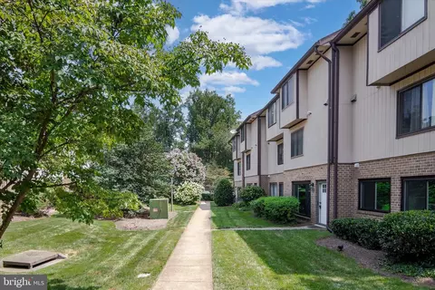 1722 Westwind Way #123, Mclean, VA 22102 photo 35