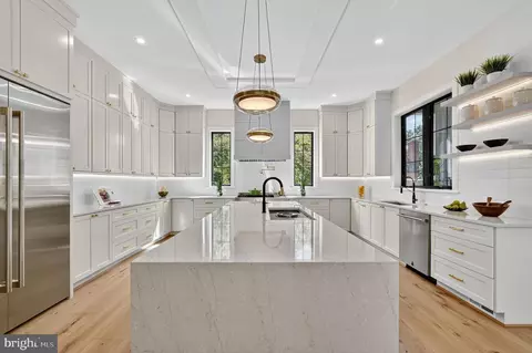 Kitchen - 1730 Barbee St, Mclean, VA 22101 photo 1 of 9