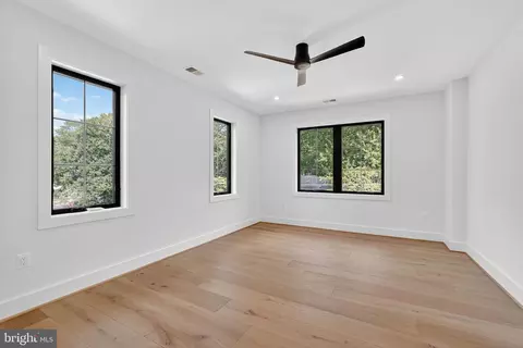 Bedroom - 1730 Barbee St, Mclean, VA 22101 photo 3 of 7