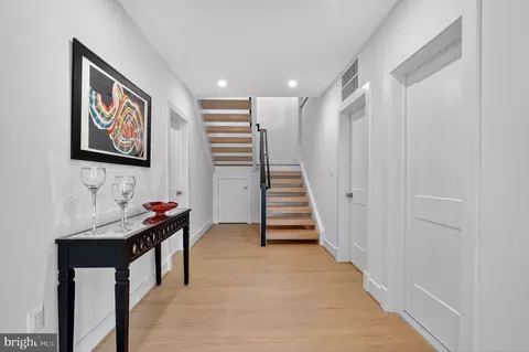 Entry Way - 1730 Barbee St, Mclean, VA 22101 photo 11 of 11