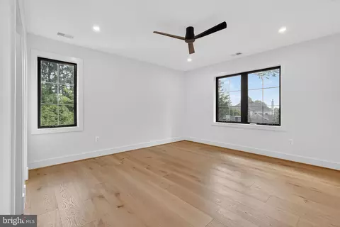 Bedroom - 1730 Barbee St, Mclean, VA 22101 photo 6 of 7
