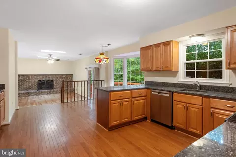Other - 9509 Leathersmith Ct, Burke, VA 22015 photo 2 of 5