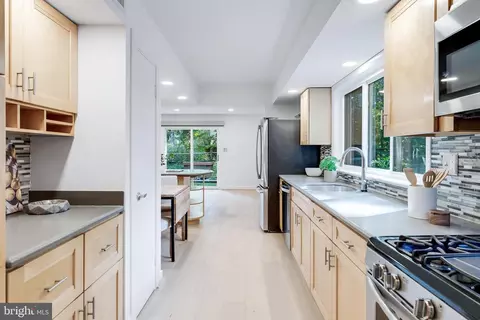 Other - 11205 Wedge Dr, Reston, VA 20190 photo 7 of 18