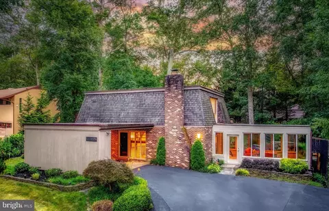 Exterior - 11205 Wedge Dr, Reston, VA 20190 photo 1 of 19