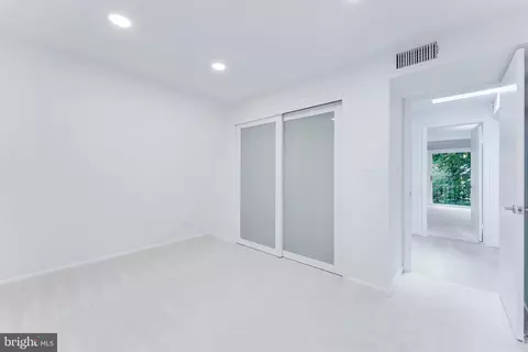 Bedroom - 11205 Wedge Dr, Reston, VA 20190 photo 6 of 13