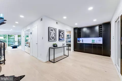 Entry Way - 11205 Wedge Dr, Reston, VA 20190 photo 2 of 13