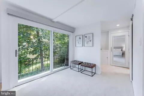 Entry Way - 11205 Wedge Dr, Reston, VA 20190 photo 6 of 13