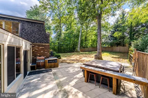 Exterior - 11205 Wedge Dr, Reston, VA 20190 photo 13 of 19