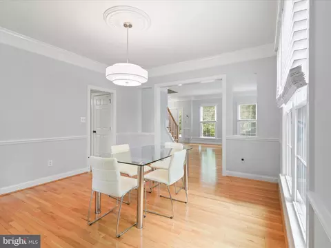 Dining - 6201 Cardinal Brook Ct, Springfield, VA 22152 photo 1 of 2
