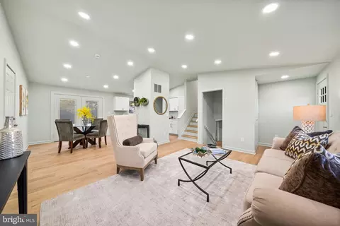 4426 Cub Run Rd, Chantilly, VA 20151