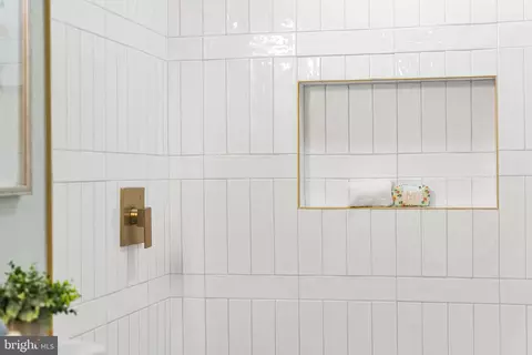 4426 Cub Run Rd, Chantilly, VA 20151 photo 23