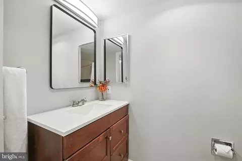 7600 Tremayne Pl #311, Mclean, VA 22102 photo 14
