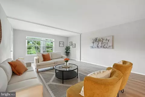 7600 Tremayne Pl #311, Mclean, VA 22102 photo 4