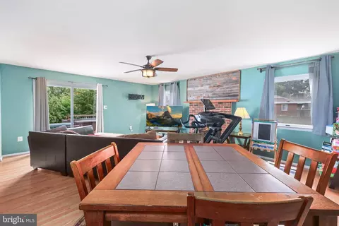 5513 Hinton St, Springfield, VA 22151 photo 13