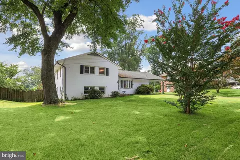 5513 Hinton St, Springfield, VA 22151 photo 3