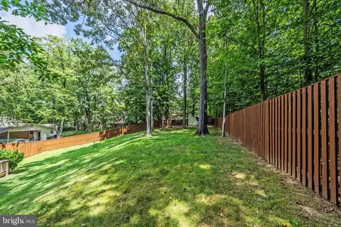 Exterior - 9100 Joyce Phillip Ct, Springfield, VA 22153 photo 6 of 9