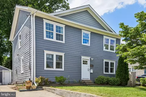 6715 Westcott Rd, Falls Church, VA 22042