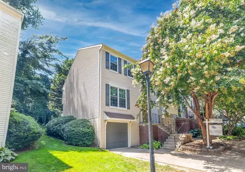 5842 Wye Oak Commons Ct #21, Burke, VA 22015