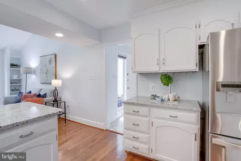 5502 Saddlebrook Ct, Burke, VA 22015 photo 28