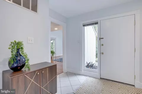 5502 Saddlebrook Ct, Burke, VA 22015 photo 30