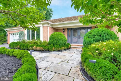 Other - 6280 Dunaway Ct, Mclean, VA 22101 photo 1 of 10