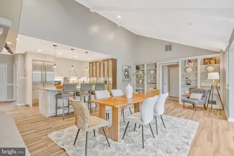 Dining - 6280 Dunaway Ct, Mclean, VA 22101 photo 1 of 7