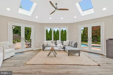 Other - 6280 Dunaway Ct, Mclean, VA 22101 photo 3 of 10