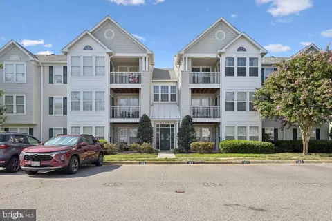 7515 E Snowpea Ct #161, Alexandria, VA 22306