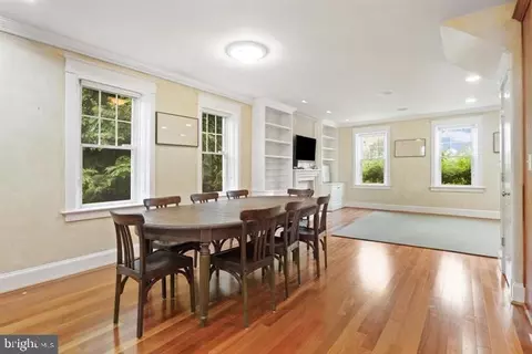 Dining - 1515 Cedar Ave, Mclean, VA 22101 photo 2 of 2