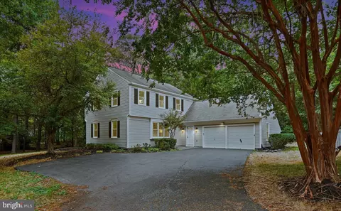 12401 Alexander Cornell Dr, Fairfax, VA 22033