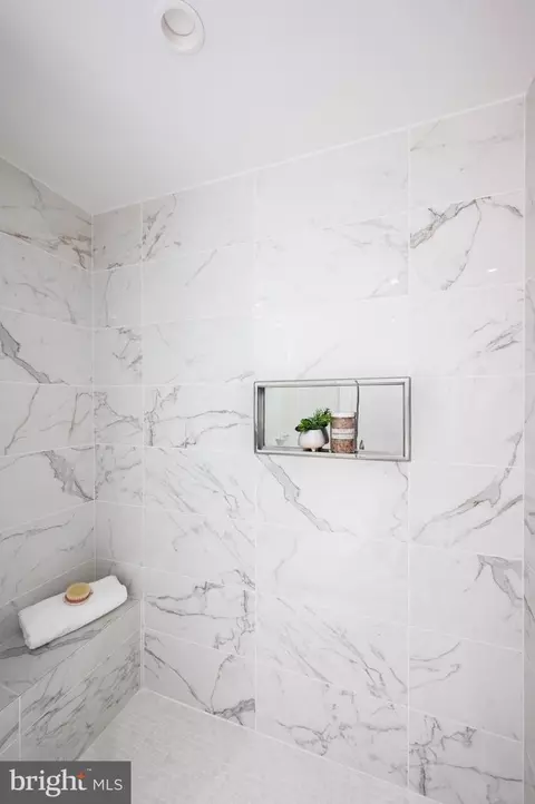 Bath - 1650 Silver Hill Dr #1502, Mclean, VA 22102 photo 5 of 8