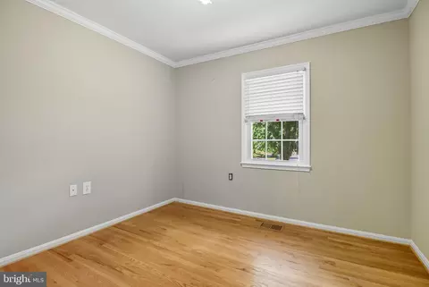 Bedroom - 838 Colvin Ct, Herndon, VA 20170 photo 1 of 4