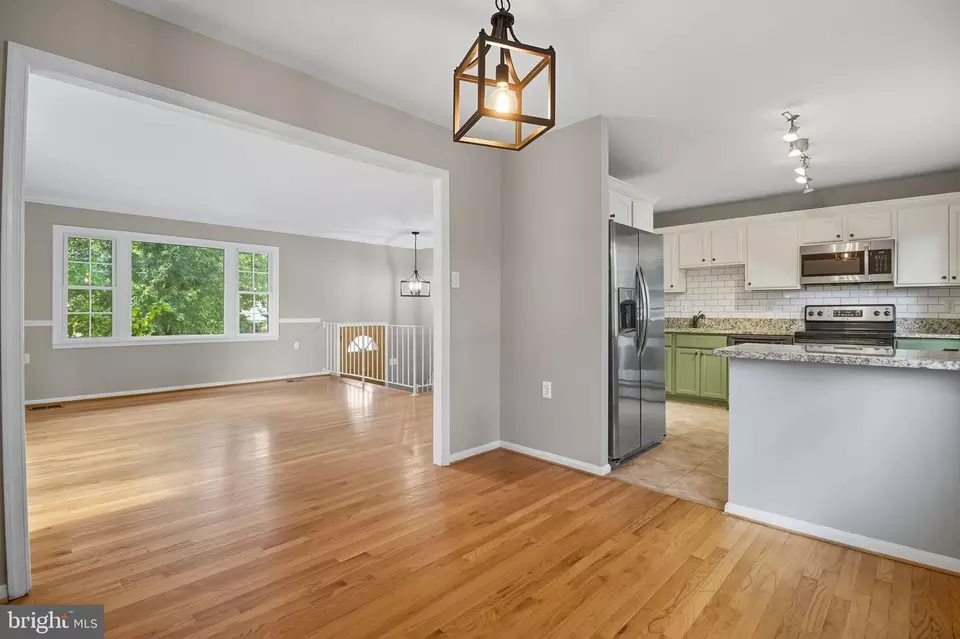 Other - 838 Colvin Ct, Herndon, VA 20170 photo 3 of 15