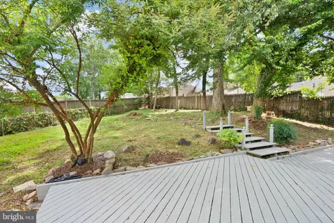 Exterior - 5803 Hanover Ave, Springfield, VA 22150 photo 7 of 10