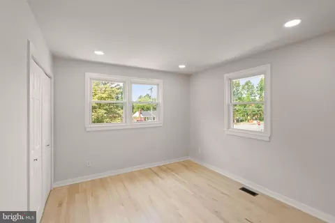 Bedroom - 5803 Hanover Ave, Springfield, VA 22150 photo 9 of 9